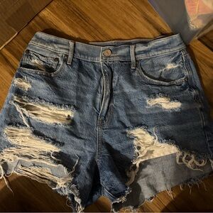 American Eagle (AE) 90s highest rise boyfriend short SIZE 10